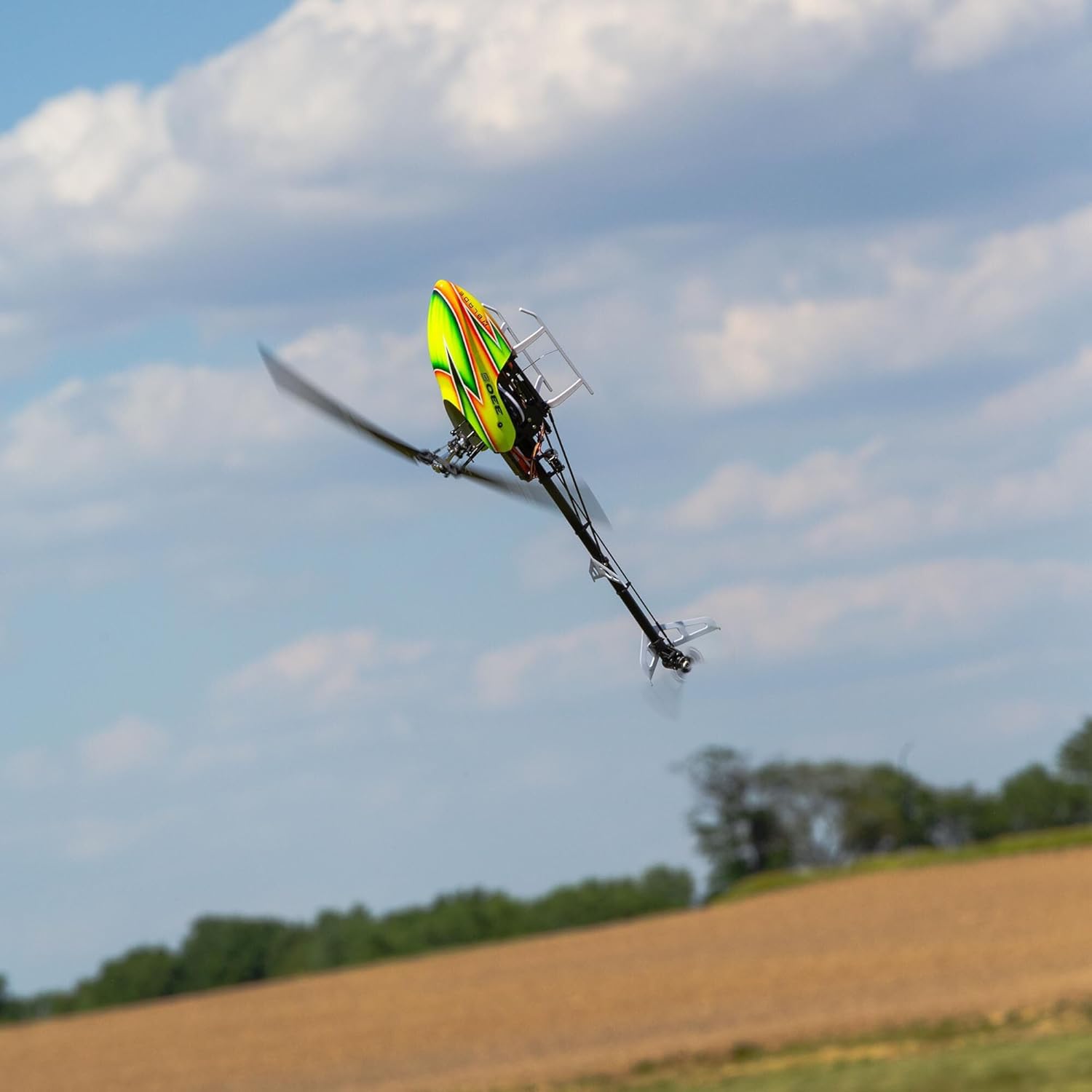 Blade 330 S RC Stunt Helicopter